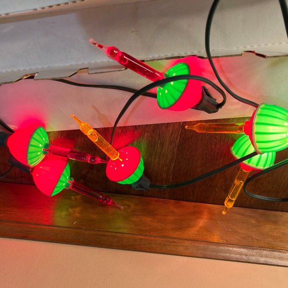 Rare Vintage Noma Set of 7 Red Green Yellow Christmas Bubble Lite Lights… - Picture 1 of 9